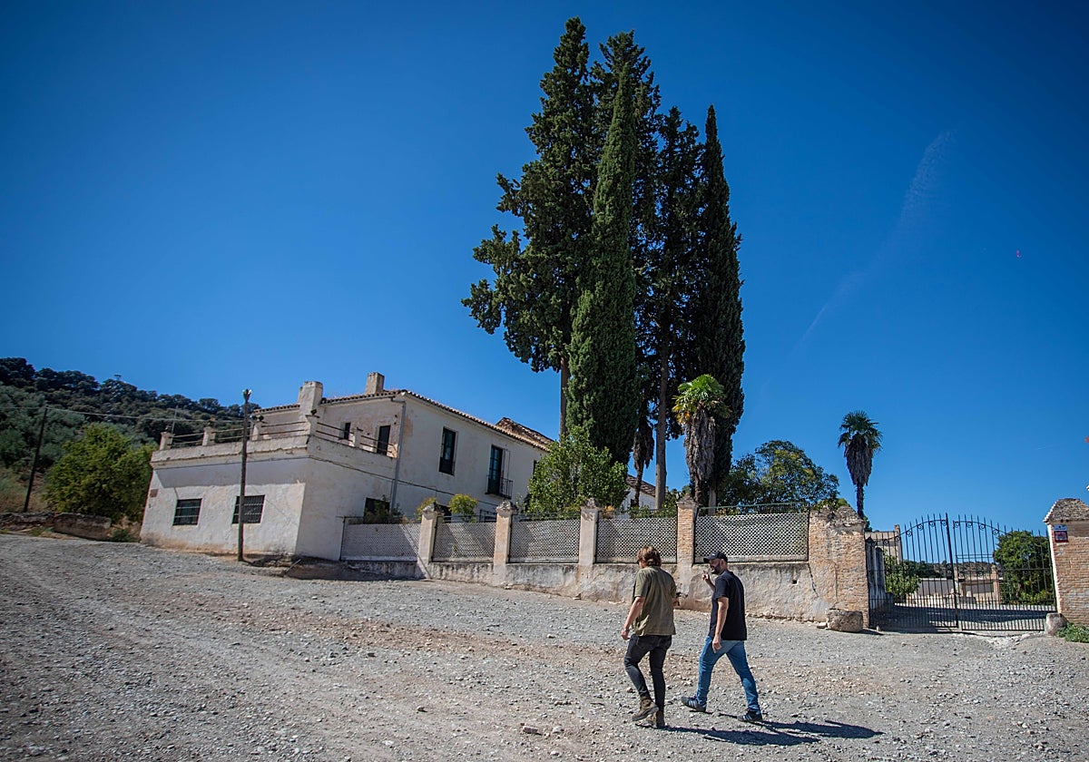 Entrada del Cortijo de Deifontes.