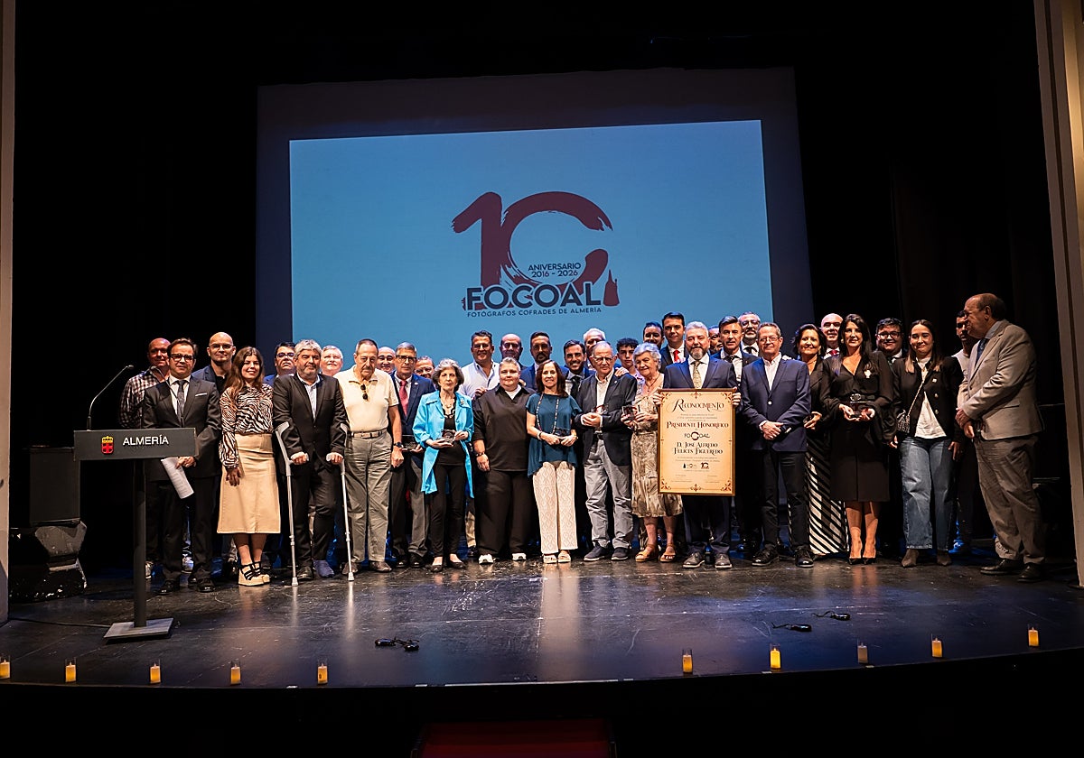 Focoal celebra su décimo aniversario en el Teatro Apolo