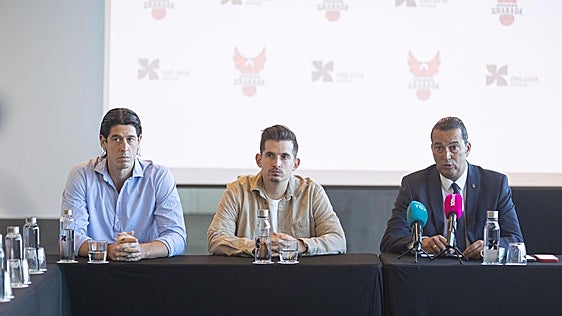 La directiva del Covirán Granada rehúye favoritismos y 'pasa' del ascenso como objetivo principal
