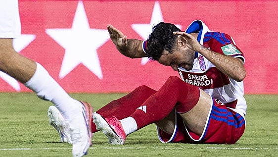 Despertar tardío y sopapo en el alargue para el Granada CF en Butarque
