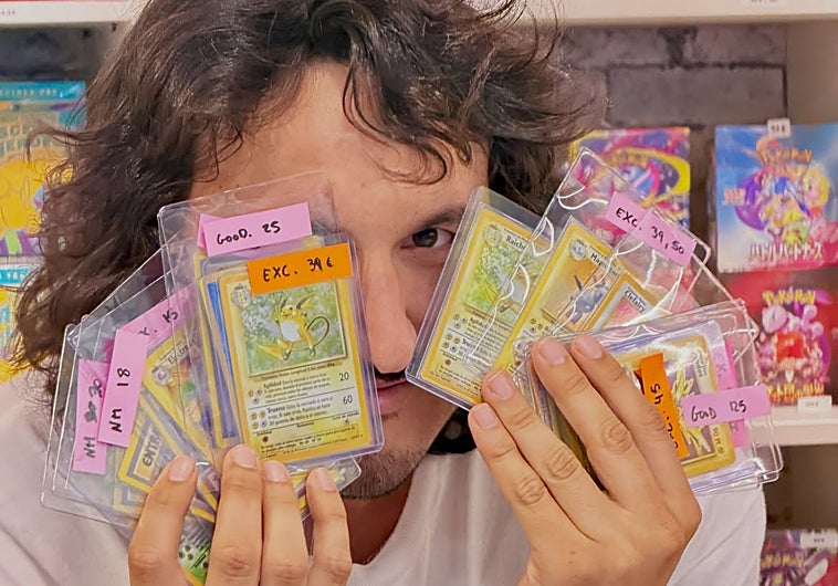 Imagen principal - Abre en Granada una tienda especializada en TCG: «Hay cartas que valen miles de euros, para muchos es una inversión»