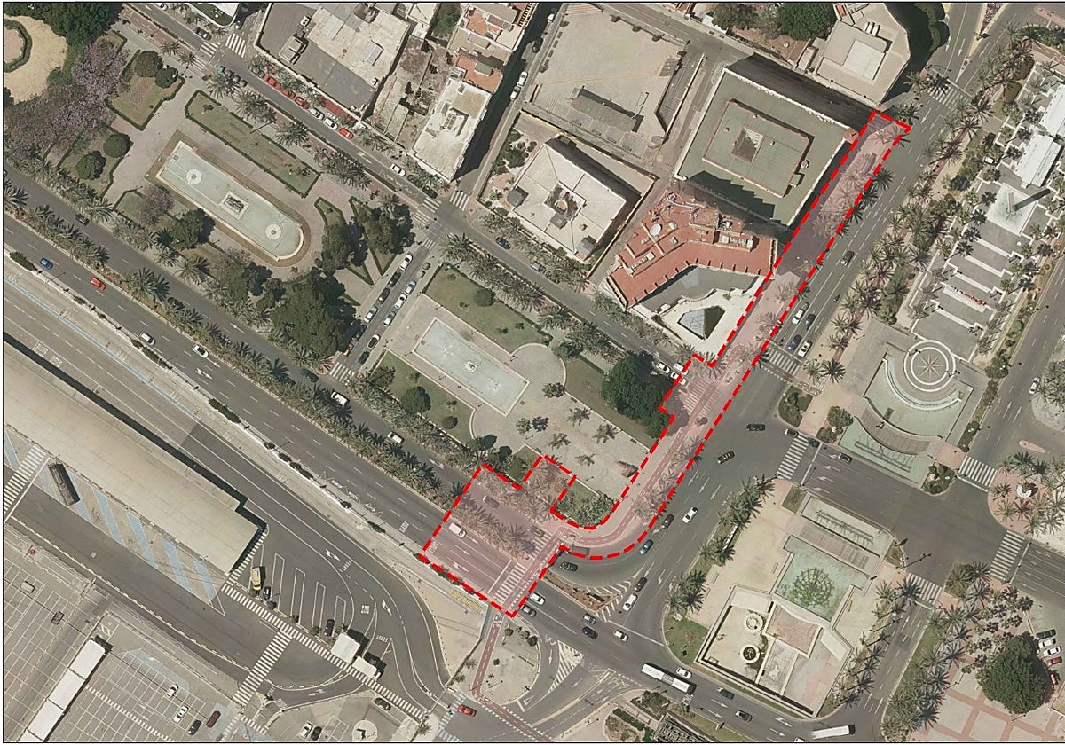 Tramo de la nueva intervención peatonal que unirá el Paseo con el puerto de Almería.