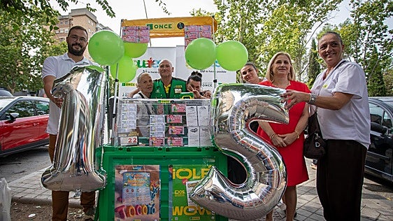 «Es una alegría dar un premio millonario en un barrio que lo necesita»
