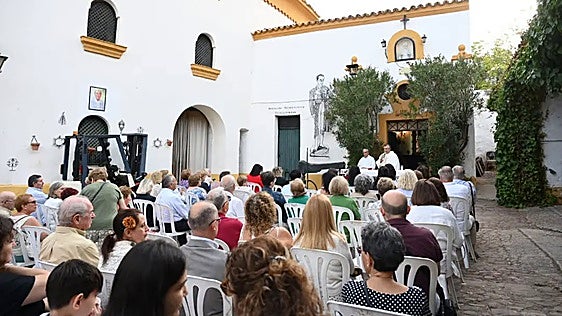 Linares se vuelca con su Feria de San Agustín en su primera jornada completa de celebraciones