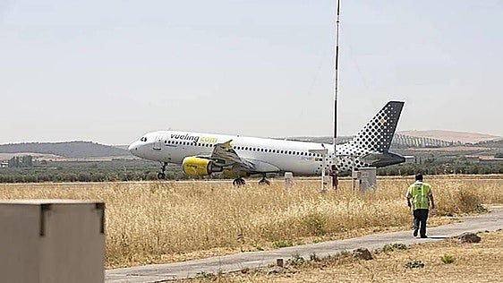 Dos vuelos cancelados en el trayecto entre Granada y Barcelona por «cumulonimbos»