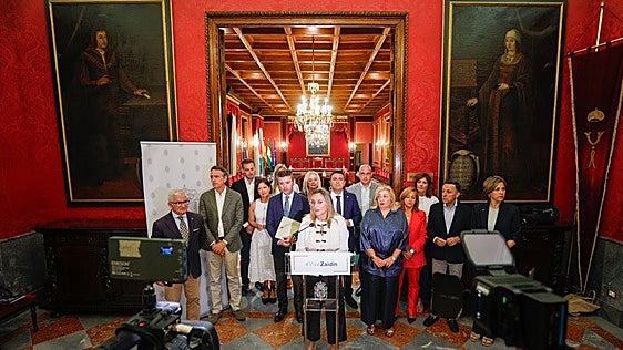 El Gobierno local recrimina a la ministra de Vivienda que no responda a la carta de Carazo tras los terremotos