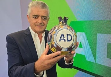 La granada de Modesto Barragán, presentador de Canal Sur.