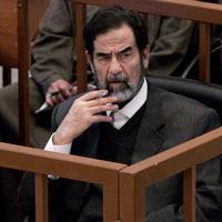 El juicio contra Sadam se reanuda mañana tras haber declarado tres de los acusados