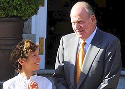 Felipe Juan Froilán, junto al Rey. / Afp | Atlas