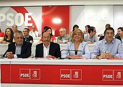 Vista general de la primera reunión del Comité Federal del PSOE desde que Rubalcaba es su líder. / Efe | Europa Press