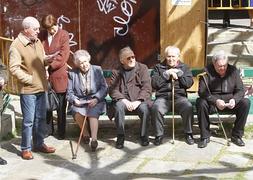 Un grupo de jubilados. / Foto: Archivo | Vídeo: Atlas