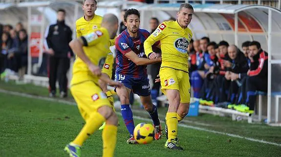 Deportivo y Eibar, los dos equipos ascendidos de forma directa.