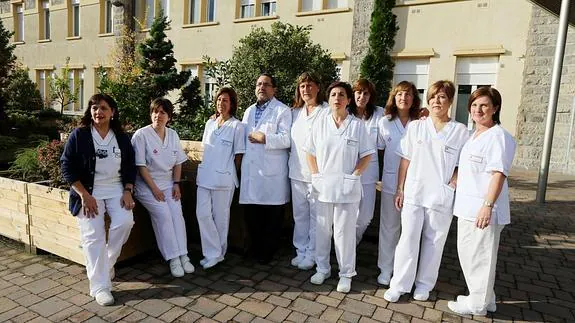 Un grupo de enfemeras, en un hospital.