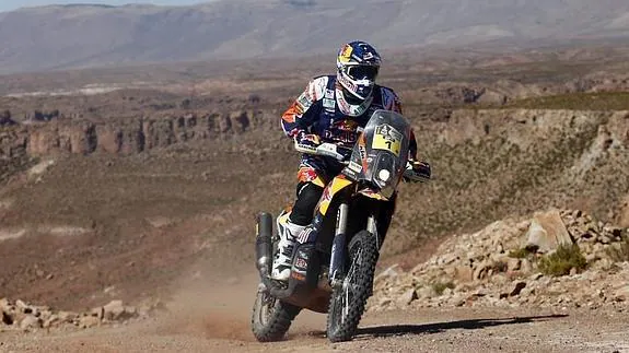 Marc Coma, pilotando en el Dakar. 