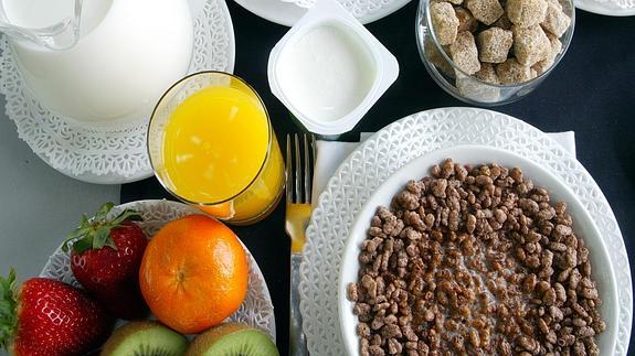 El riesgo de infarto disminuye con un buen desayuno