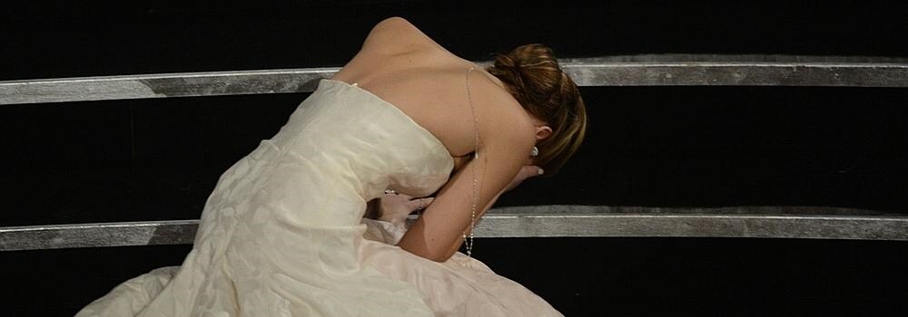 Jennifer Lawrence, durante su tropiezo en la ceremonia de 2013. 