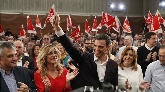 Pedro Sánchez, durante su presentación como candidato del PSOE a la Presidencia del Gobierno. 