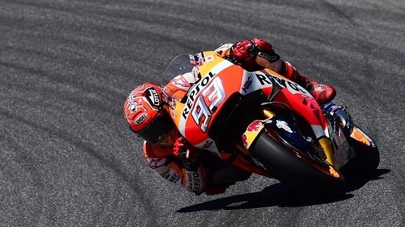 Márquez pilota en Mugello. 