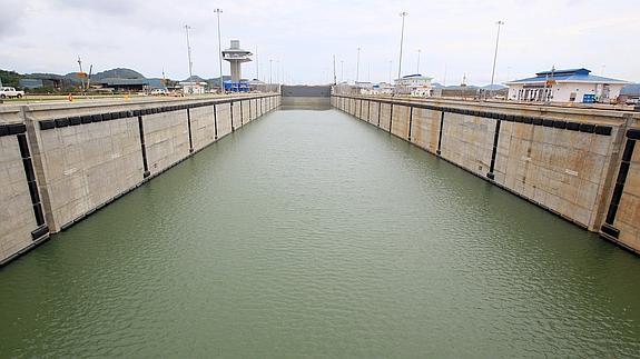 Vista general de la esclusa Cocolí, parte de la ampliación del Canal de Panamá.