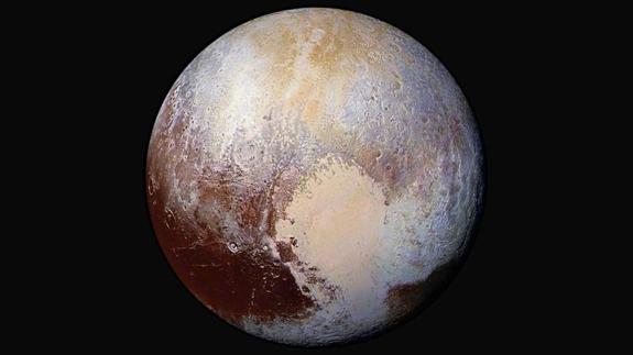 Reconstrucción de Plutón, planeta enano.