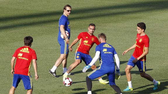 Lopetegui, durante una sesión de entrenamiento. 