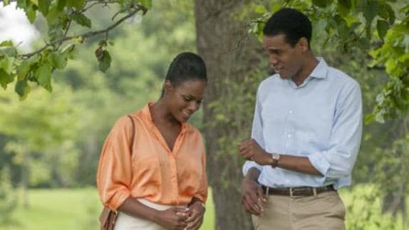 Actores que representan a Barack Obama y su mujer en la serie 'Southside with you'.