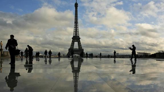 Vista de la Torre Eiffel en París.