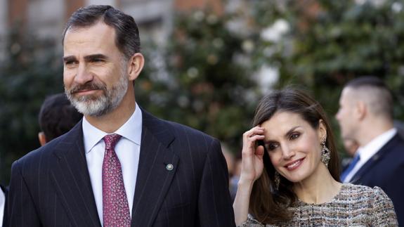 Los Reyes Felipe y Letizia, este viernes en el Museo Thyssen-Bornemisza.