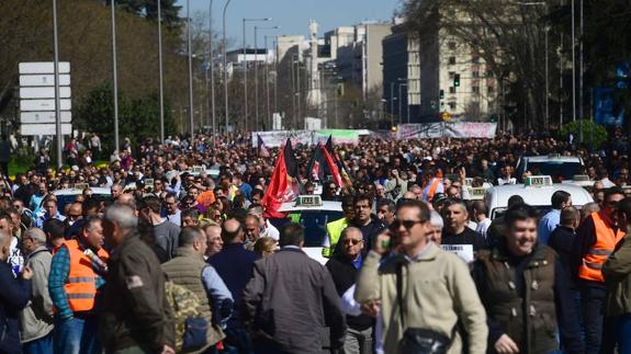 Protestas del sector del taxi en Madrid.