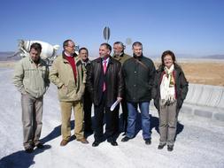 La corporación municipal del Ayuntamiento de Guadix con el alcalde Santiago Pérez al frente. IDEAL