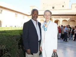 Kofi Annan y su esposa han visitado la Alhambra acompañados de un guía / PATRONATO DE LA ALHAMBRA