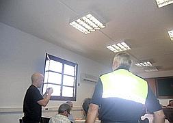 Segunda expulsión del vecino de Mojácar que intenta grabar los plenos