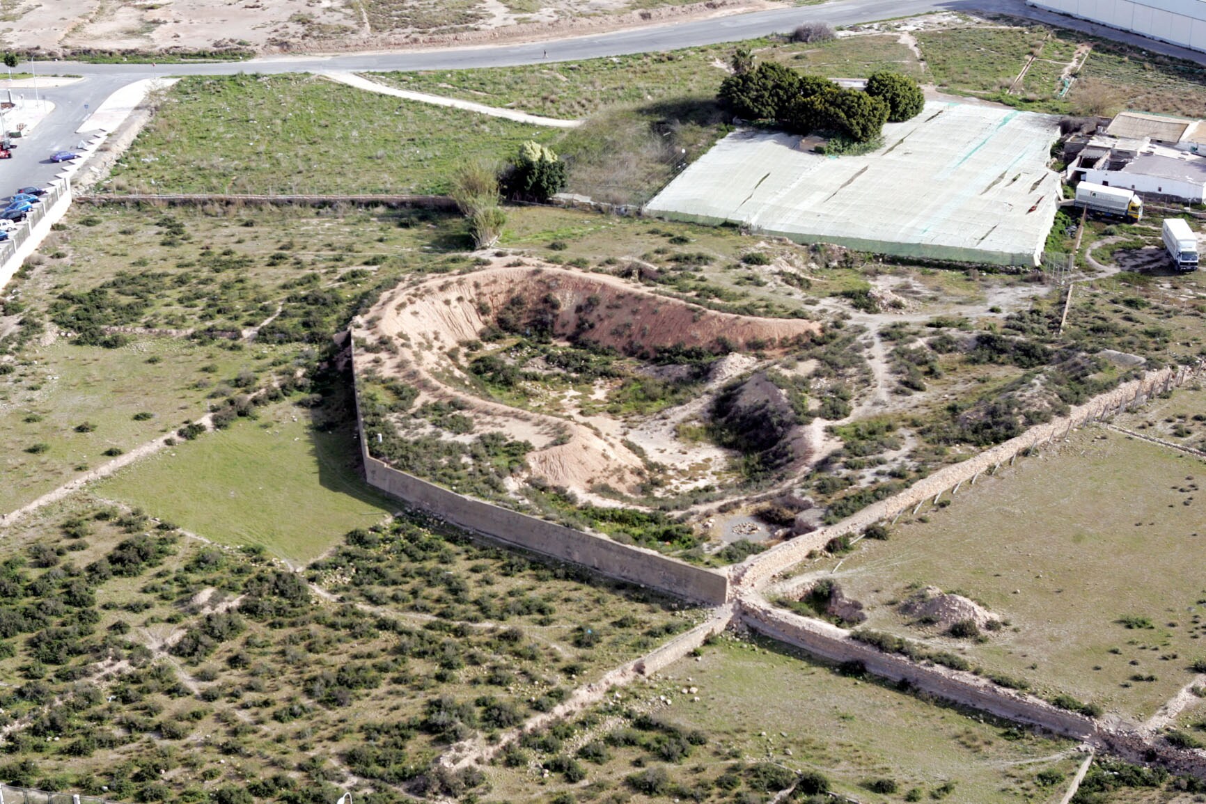 Vista aérea del yacimiento de Ciavieja, en el municipio de El Ejido. :: MULLOR