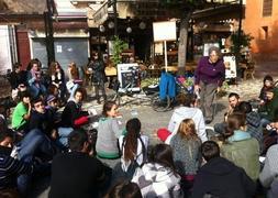 'Aulas callejeras' en la capital.: ALFREDO AGUILAR
