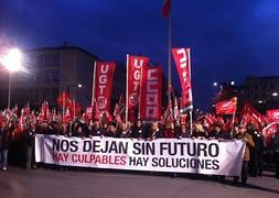 Protesta por las calles de Granada. /A. A.