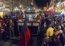 Soldados con el Santo Sepulcro. :: GONZÁLEZ MOLERO