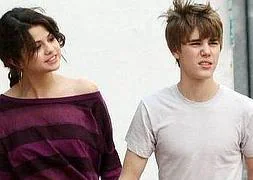 Justin Bieber y Selena Gómez, atacados brutalmente por la nueva artista Lorde