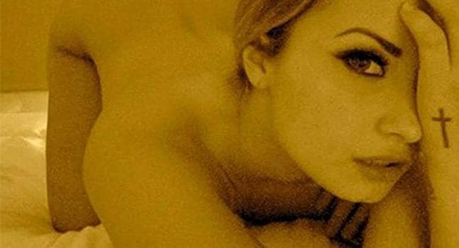Sexual: Filtran fotografías de Demi Lovato desnuda entera