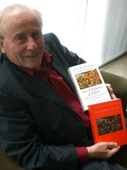 Bartolomé Bennassar, con sus libros. / B. G.-C.