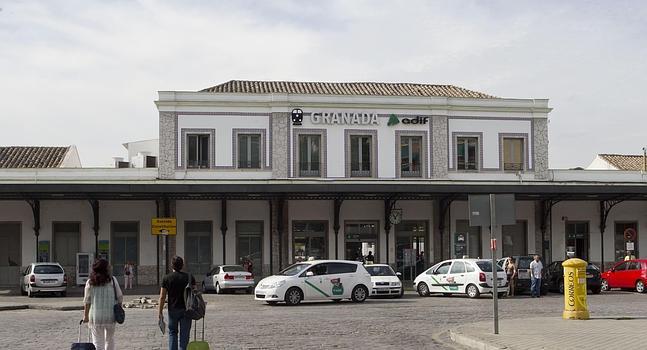 Informe IDEAL, Málaga - Granada: El mismo tren, dos destinos diferentes