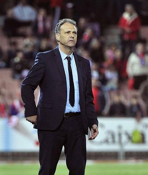 Caparrós, "acuerdo verbal" para ser el nuevo técnico del Granada CF