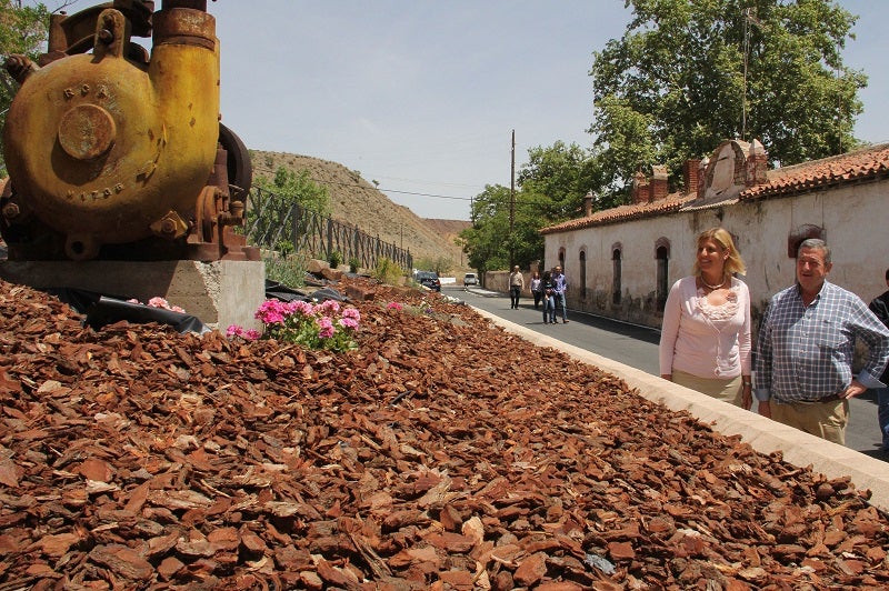 Inmaculada Hernández y Benito Ruiz visitan las obras