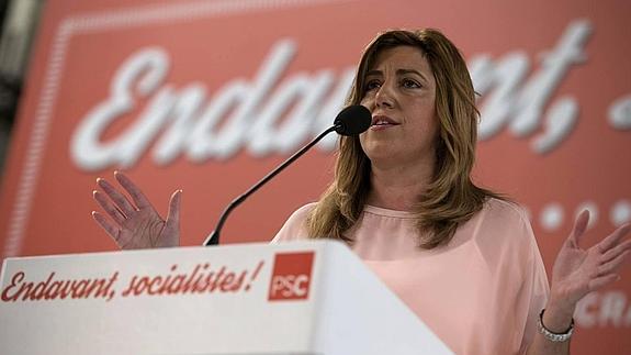 Susana Díaz rechaza "recortes" por una reforma fiscal que "provoca que caigan los ingresos"