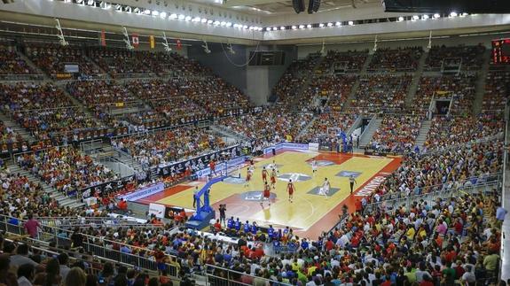 Pese a la ampliación del graderío, el Palacio de los Deportes ya se quedó pequeño hace unos días con motivo del amistoso entre España y Turquía.