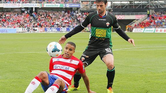 Encuentro anterior entre el Granada y el Elche. 