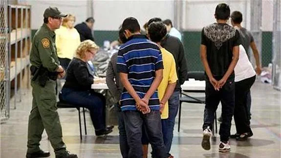 Ahora EEUU debate opciones para acomodar a menores inmigrantes recientes
