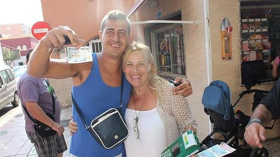 Un acertante del barrio del Zapillo gana un millón y medio de euros con el 'sueldazo' de la ONCE
