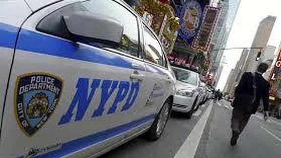 ¡Escándalo! Un policía de Nueva York mata por "accidente" a un hombre en Brooklyn recientemente
