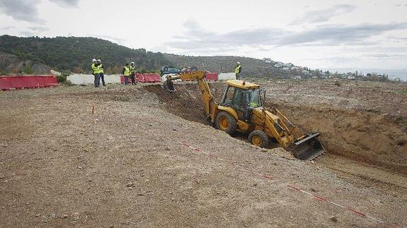 Sin evidencias de una fosa en la zona excavada donde sitúan el enterramiento de Lorca