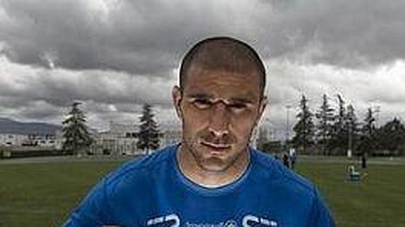 Carlos Aranda en su etapa en el Granada C.F.